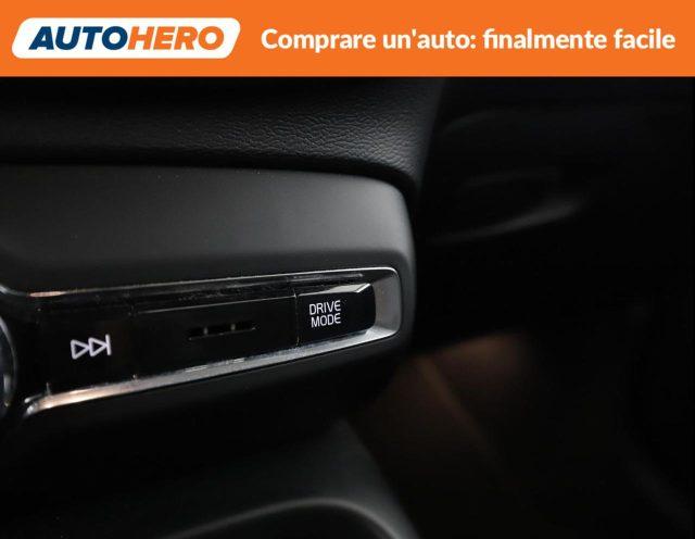 VOLVO XC40 T3 Geartronic Business Plus