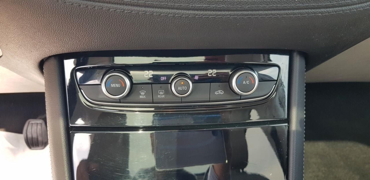 Opel Grandland X NEW 1.2 DGI TURBO 12V - 130 cv - 6 Marce *INNOVATION*