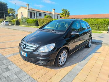 Mercedes-benz B 200 CDI Premium automatico
