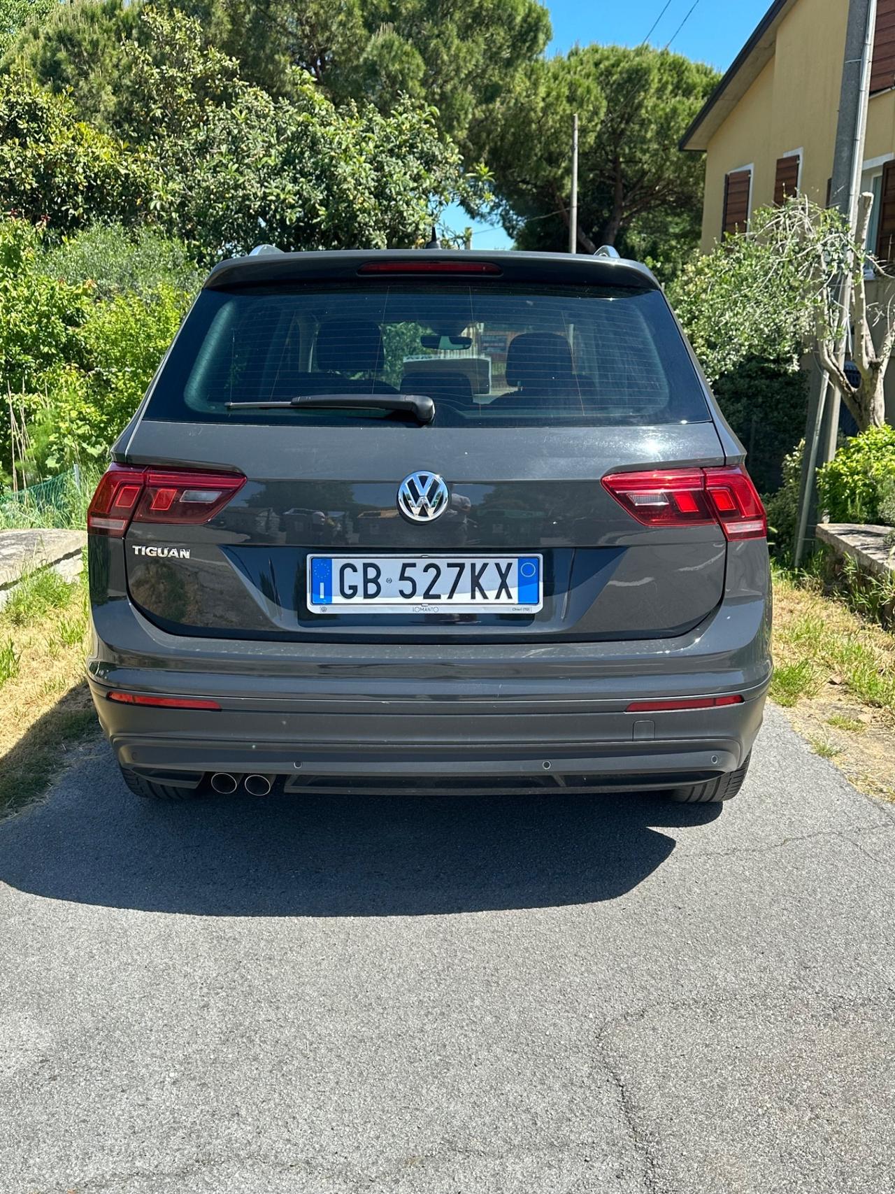 Volkswagen Tiguan 2.0 TDI SCR DSG Business BlueMotion Technology