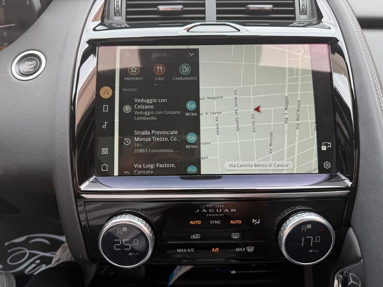 JAGUAR E-PACE 2.0D AWD R-DYNAMIC BLACK MHEV 204CV TETTO PELLE NAVI ANNO 2022