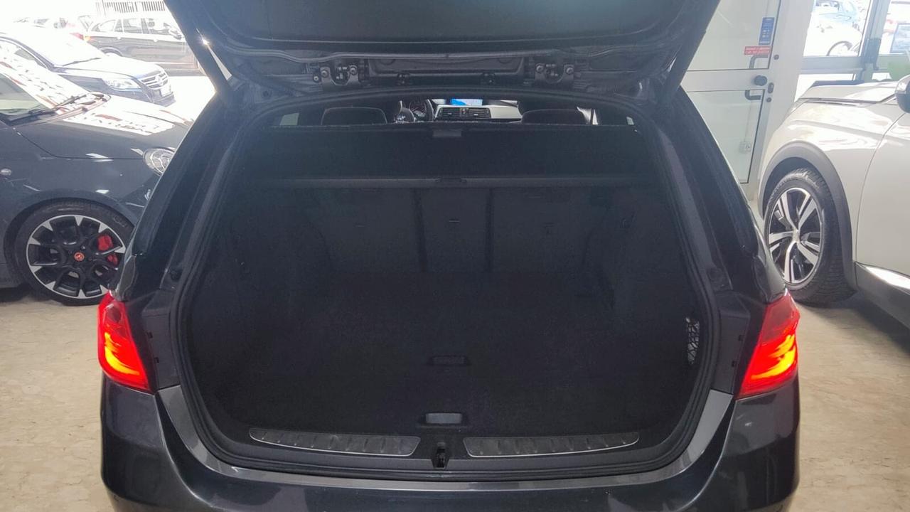Bmw 318d Touring Msport TETTO APRIBILE