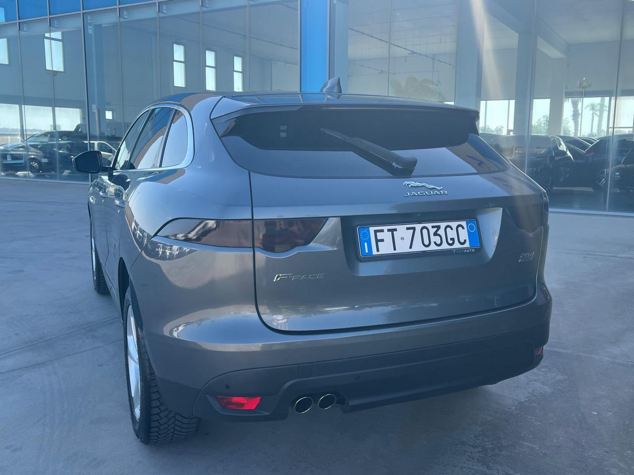 Jaguar F-Pace 2.0 D 180 CV AWD aut. Prestige
