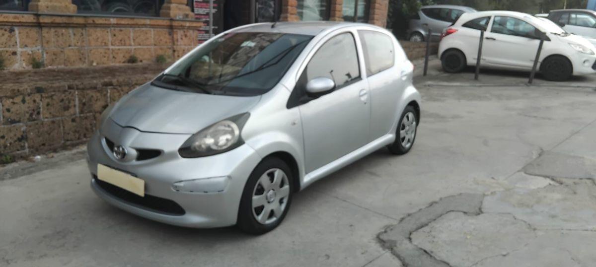 TOYOTA - Aygo - 1,0 VVT-i 5 porte Sound