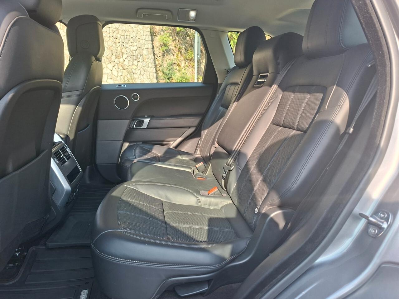 Land Rover Range Rover Sport 3.0 DIESEL / FULL OPTIONAL / EURO 6B