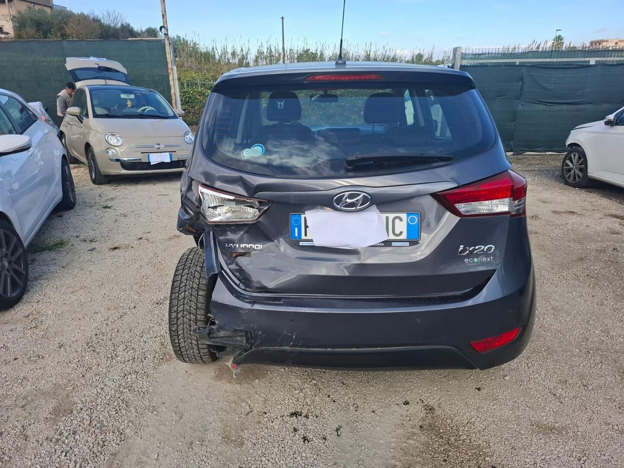 HYUNDAI IX20 BENZINAGPL 2017 SINISTRATA MARCIANTE