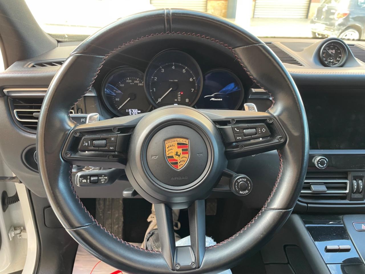 Porsche Macan 2.0 265cv PDK All. GTS "TETTO NAVY PELLE TEL.360 LED PASM BOSE 21"