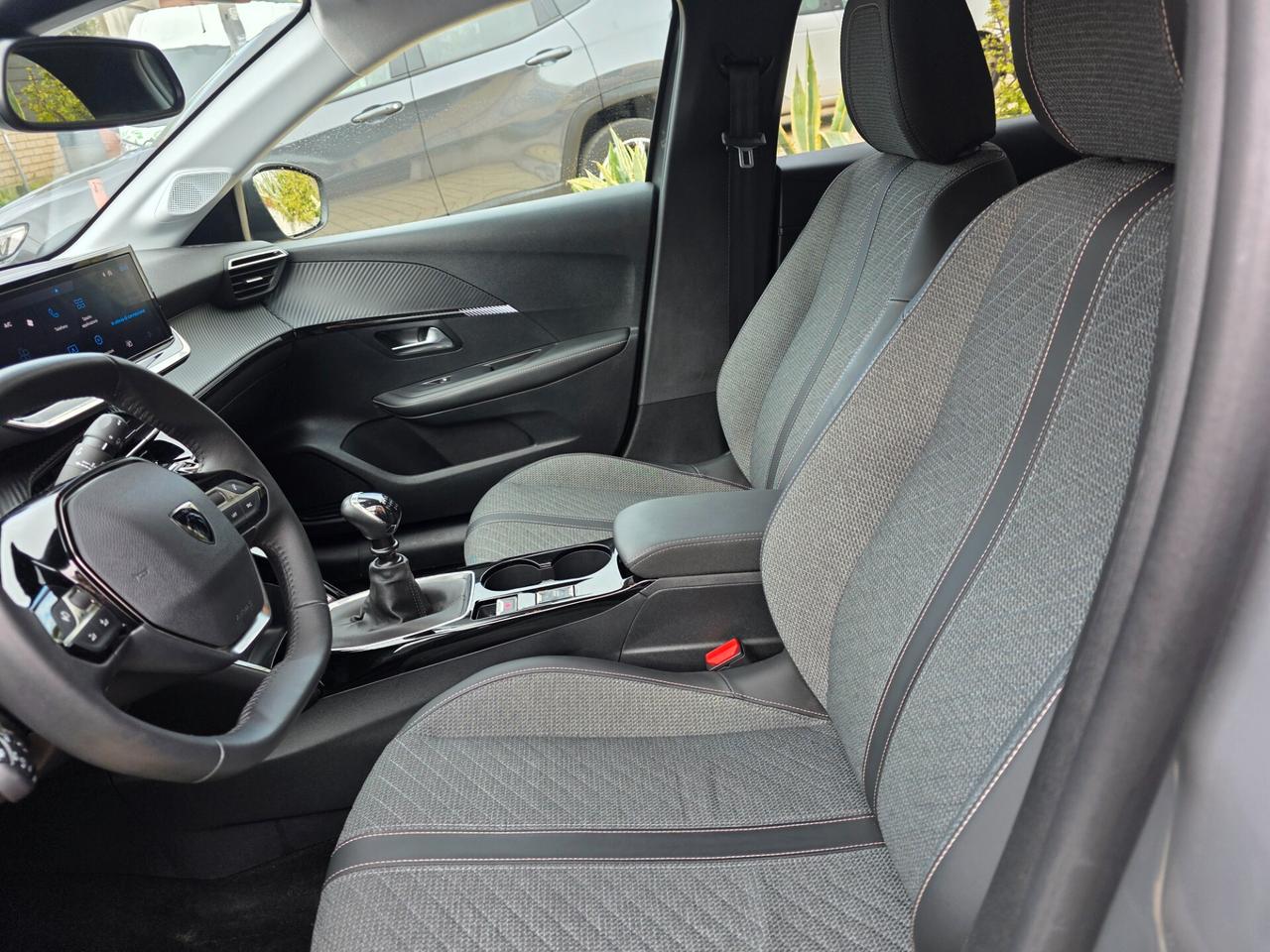 Peugeot 208 PureTech 100 Stop&Start 5 porte Allure