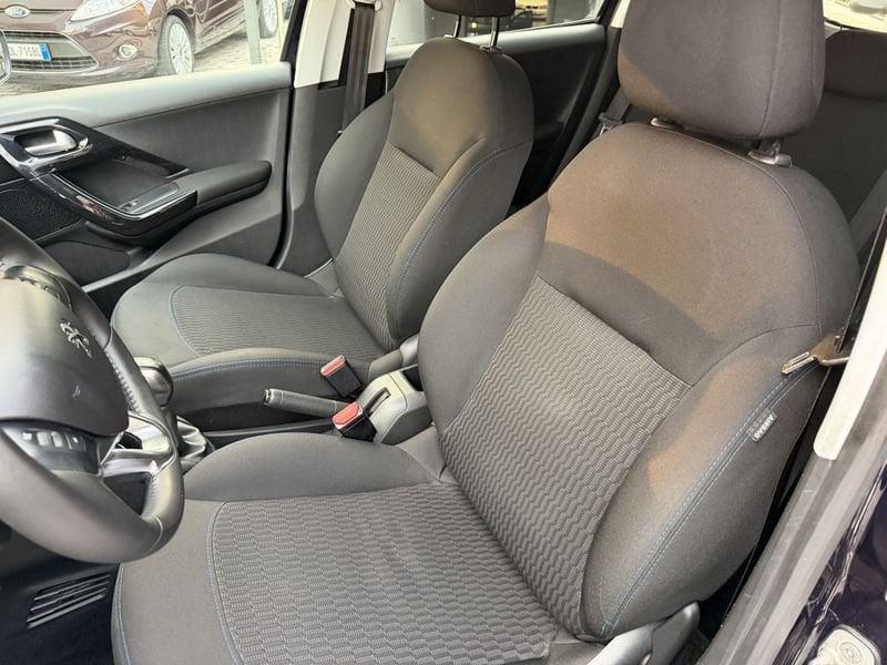 Peugeot 208 208 5p 1.2 puretech Allure 82cv CINGHIA NUOVA