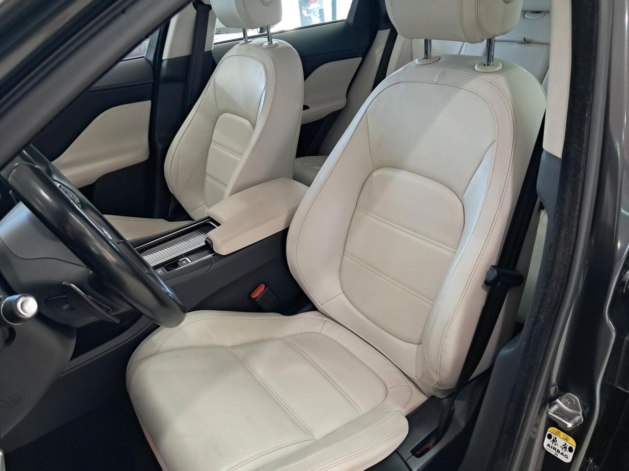 Jaguar F-Pace 2.0 D 180 CV AWD Prestige