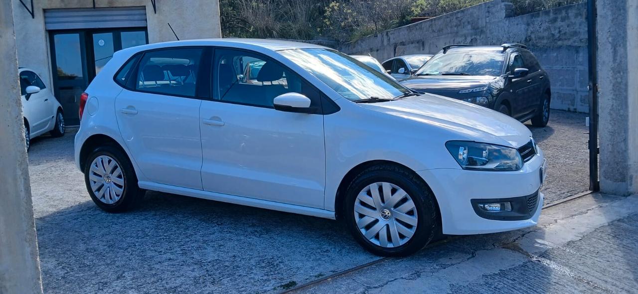 Volkswagen Polo 1.2 TDI Comfortline - 2014