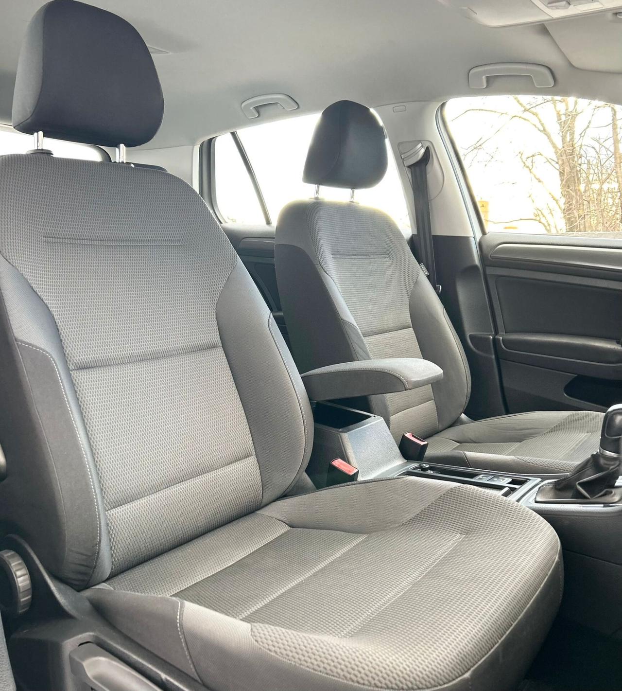 Volkswagen Golf 1.6 TDI 115CV DSG 5p. Business BlueMotion Technology