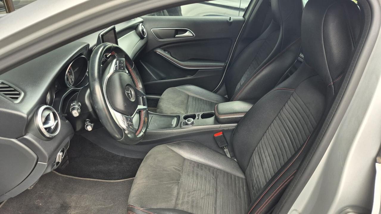 Mercedes-benz GLA 200 CDI Automatic Premium