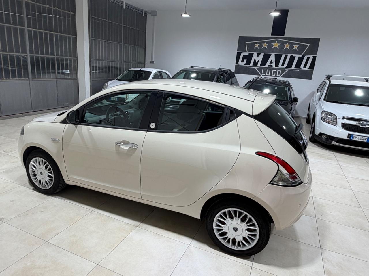 Lancia Ypsilon 1.2 69 CV 5 porte GPL Ecochic Gold