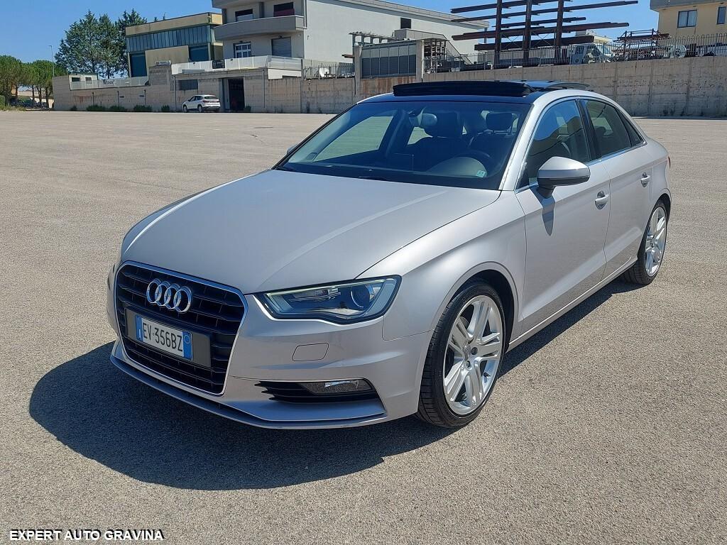 AUDI A3 SEDAN **TETTO APRIBILE**