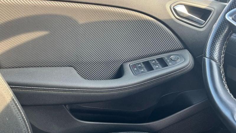 Renault Clio 5 Porte 1.6 E-Tech full hybrid 145cv E-Tech E