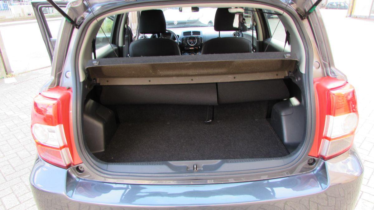 TOYOTA - Urban Cruiser - Cruiser 1.4 D-4D AWD Luxury