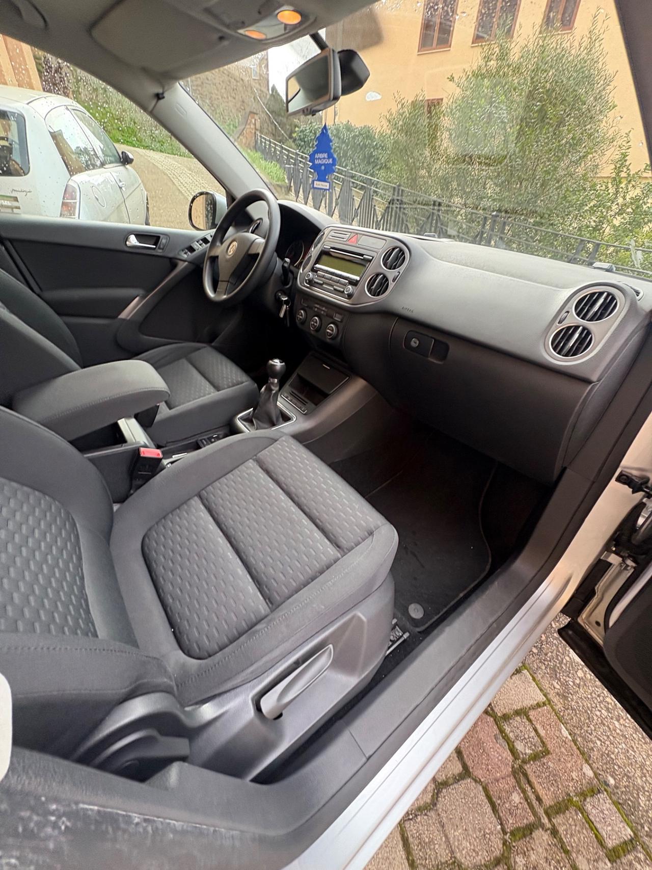 Volkswagen Tiguan 2.0 TDI DPF 4MOTION Track & Field