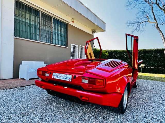 Lamborghini Countach Countach 5.2 quattrovalvole LP