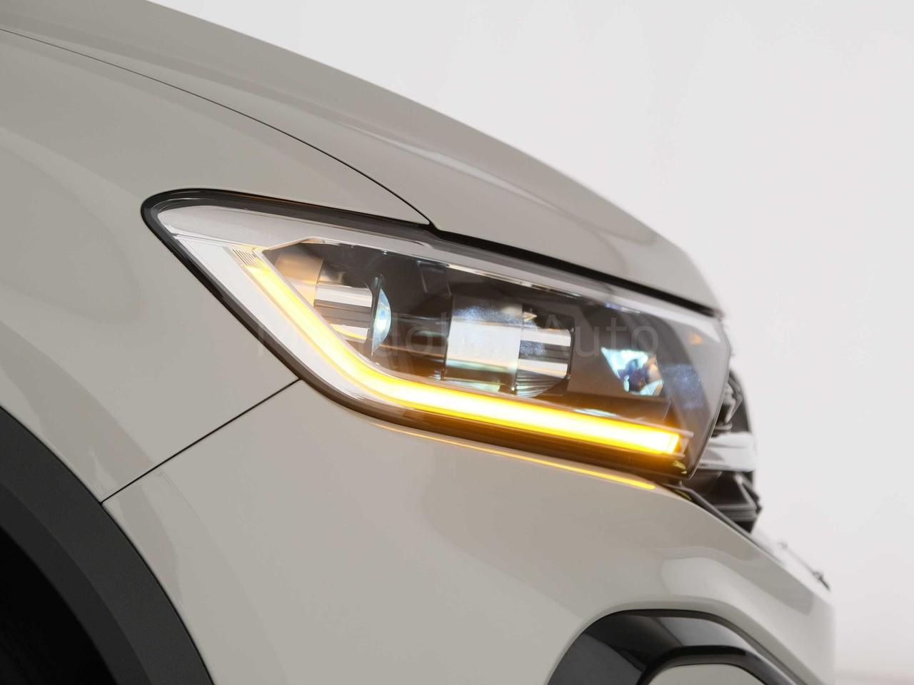 Volkswagen T-Roc 2.0 tdi scr 115cv r-line plus