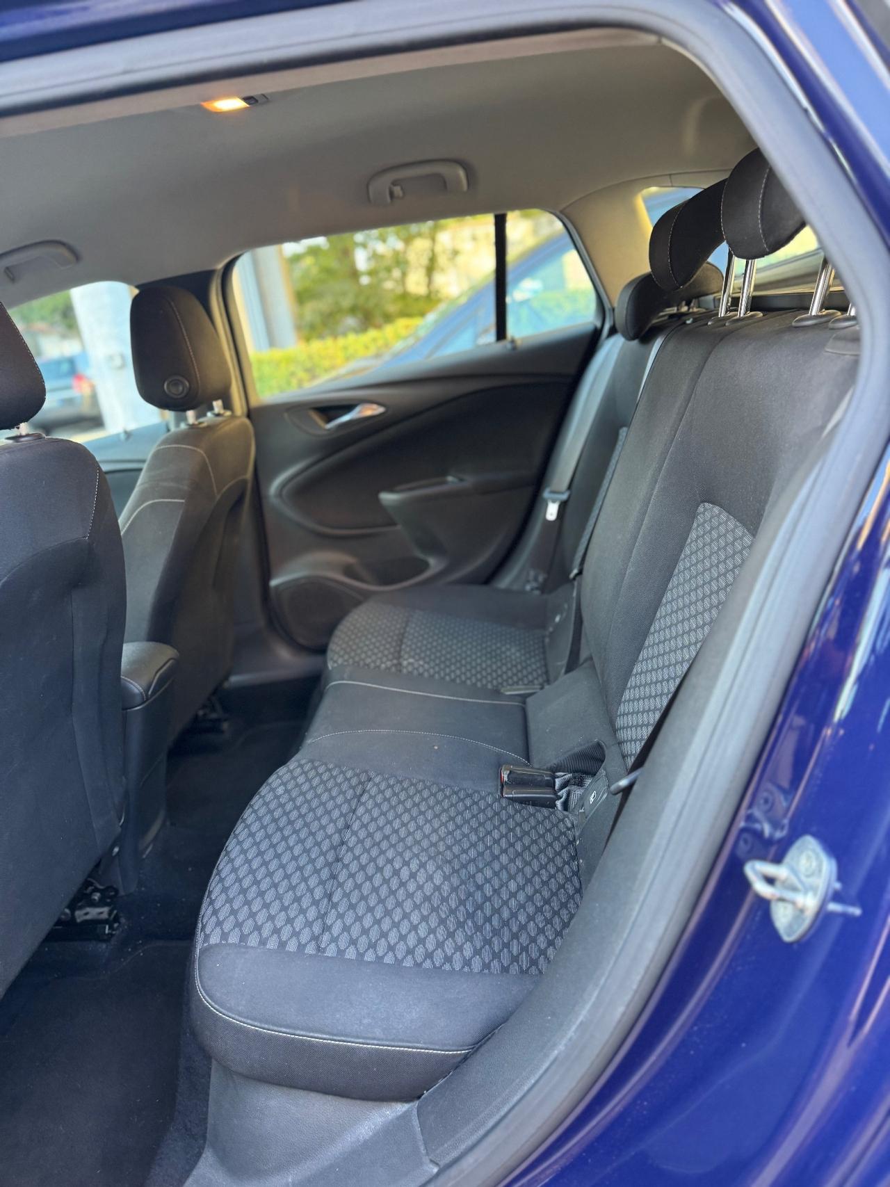 Opel Astra 1.6 CDTi 110CV Start&Stop Sports Tourer Business