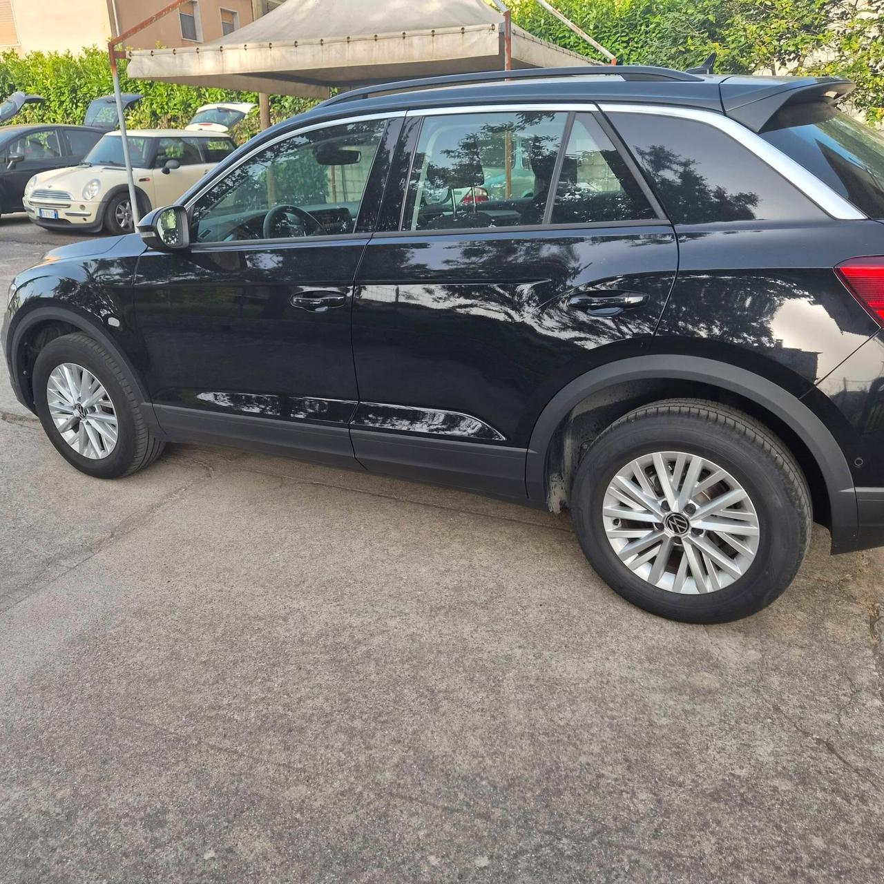 Volkswagen T-Roc 2.0 TDI SCR Style 2025 km12.000