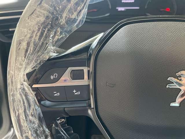 Peugeot 208 1.2 puretech Allure s