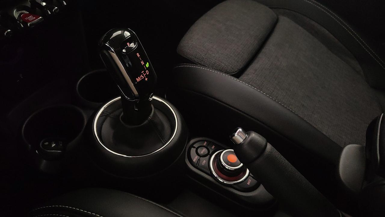 MINI Mini IV F55 2018 5p - Mini 5p 1.5 Cooper Boost auto