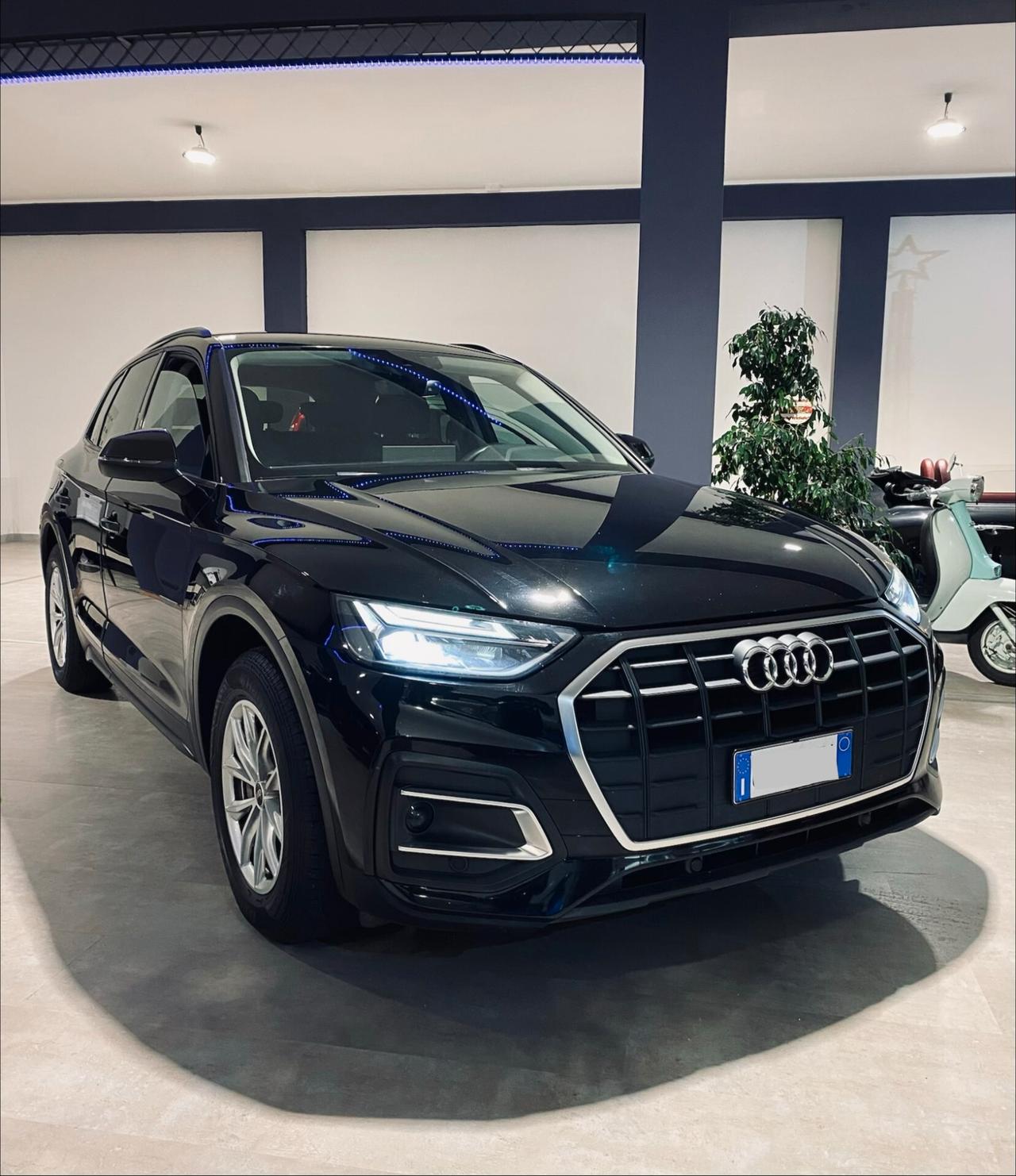 Audi Q5 30 TDI S tronic Business
