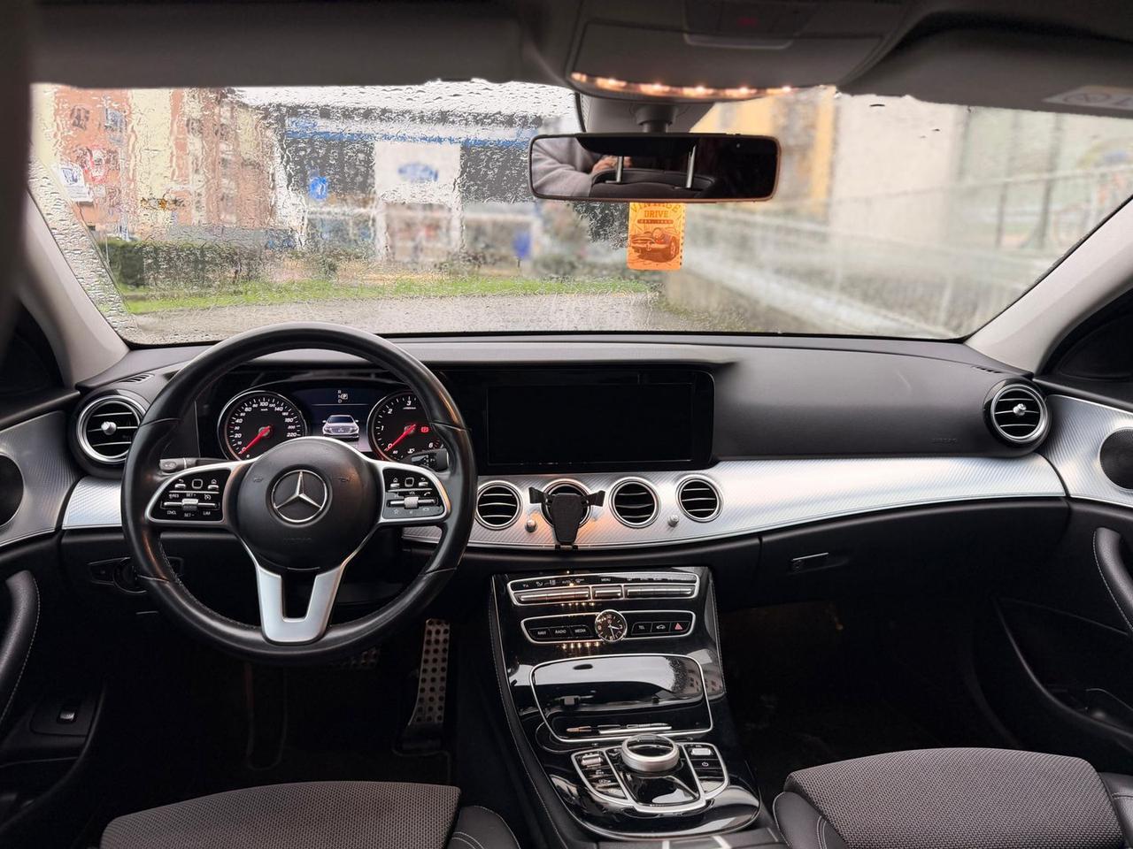 Mercedes-Benz E 220 Business Sport E 220 D #9348