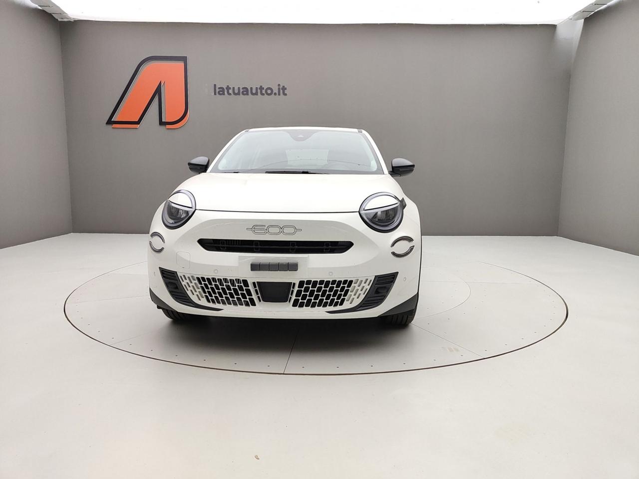 FIAT 600 IV 2023 1.2 MHEV 110CV DCT