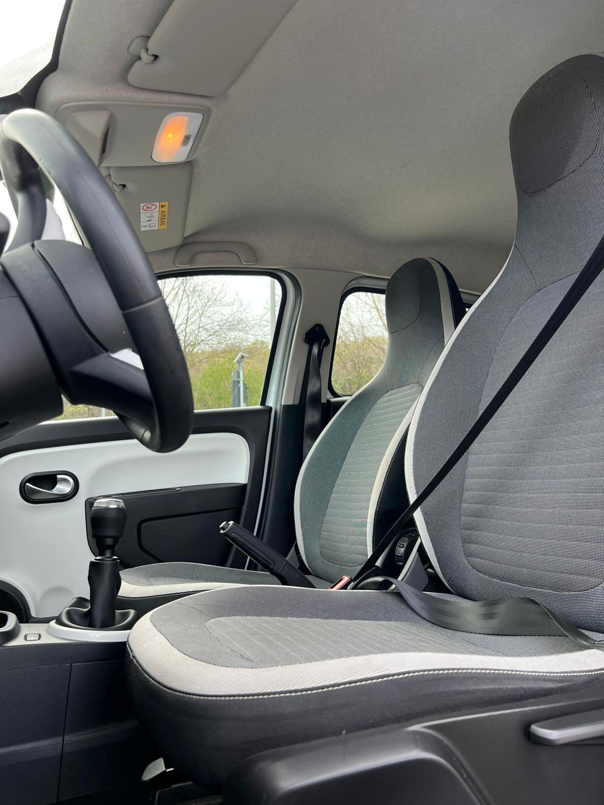 RENAULT TWINGO 1.0 SCe 75cv Duel Sport Edition Red