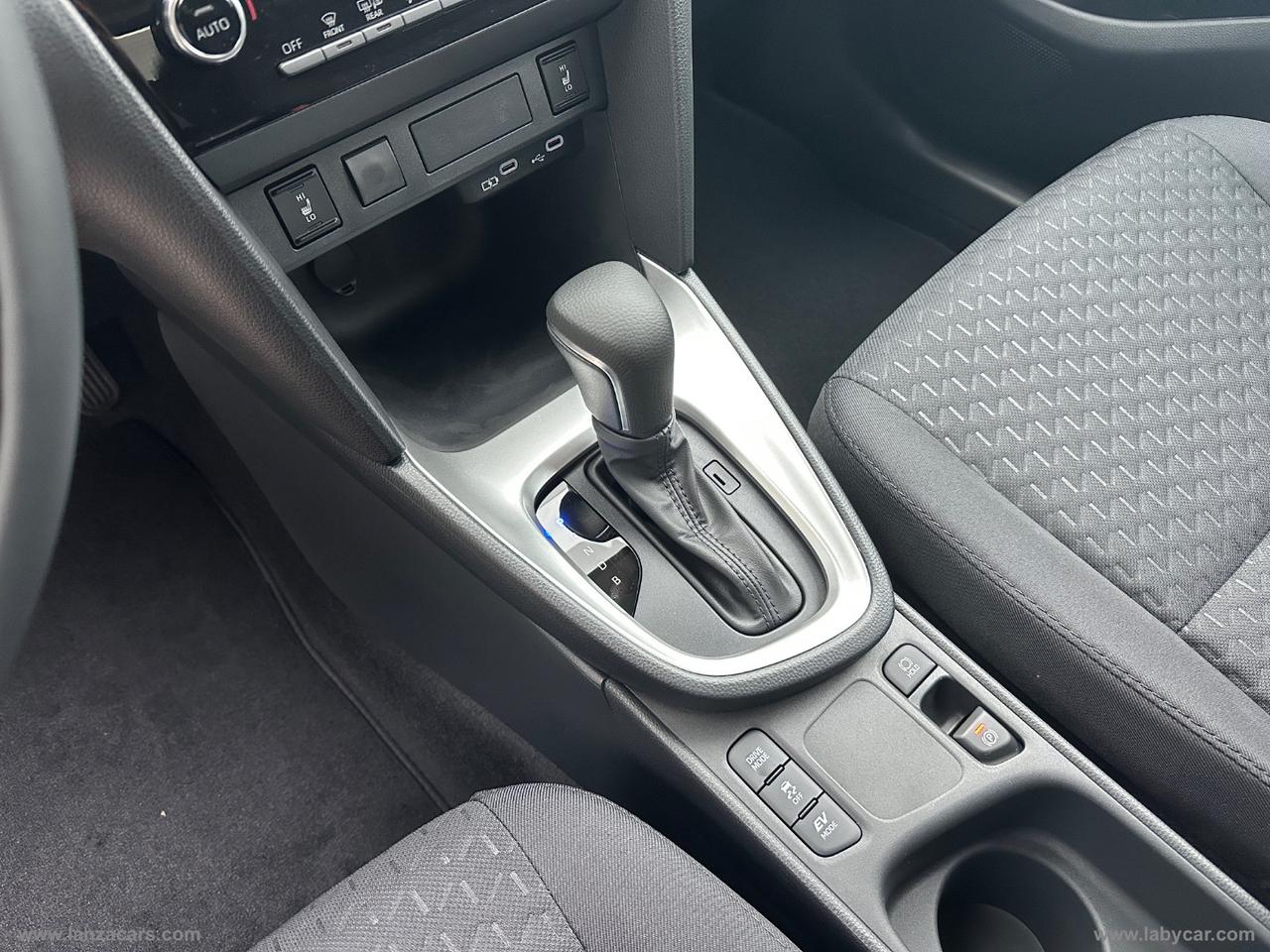 TOYOTA Yaris Cross 1.5 Hybrid 5p. E-CVT Busin.