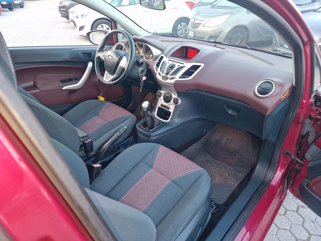Ford Fiesta 1.2 82CV 3 porte Titanium 2009