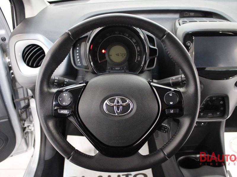 Toyota Aygo Aygo 5p 1.0 x-play 72cv