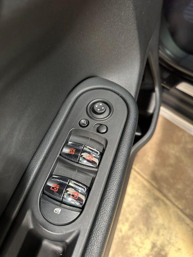 MINI Countryman 1.5 Cooper Classic Auto - LED - 17"-Cmaera-Carplay