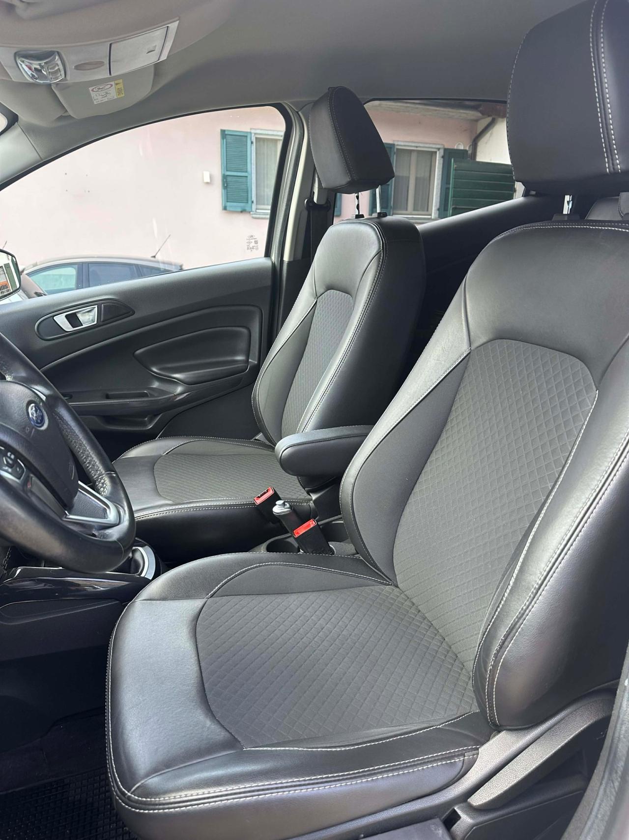 Ford ECOSPORT 1.5 TDCi 95 CV TITANIUM KMCERT NEOPAT GARANZ