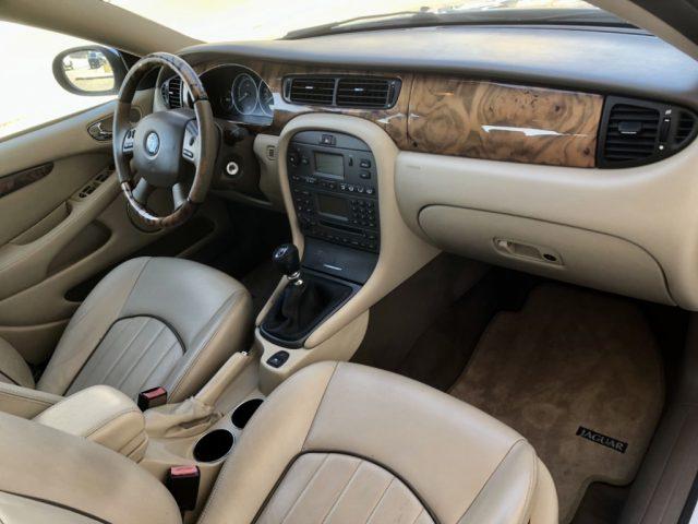 JAGUAR X-Type 2.2D Executive