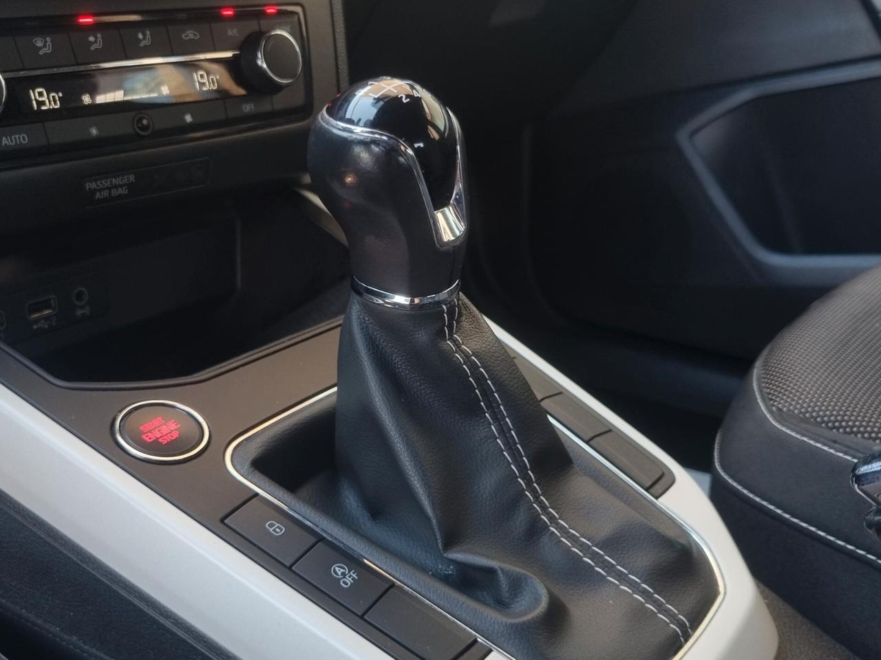 Seat Arona 2017 1.0 tgi Xcellence 90cv