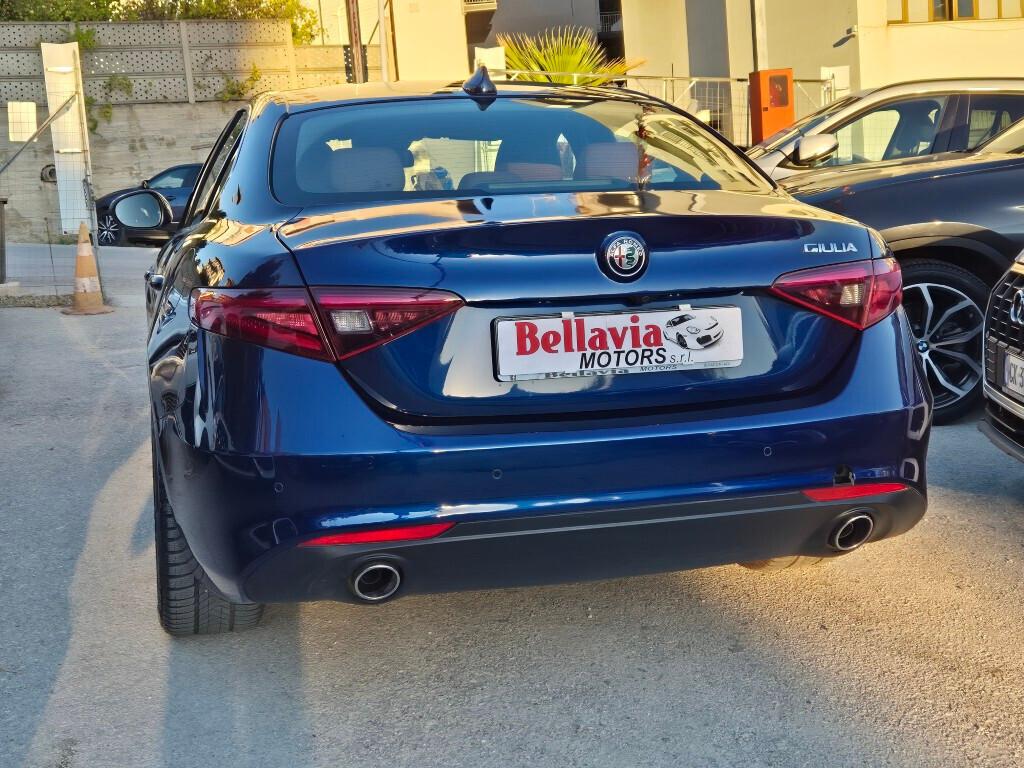 Alfa GIULIA 2.2D 180 CV MANUALE FULL OPT