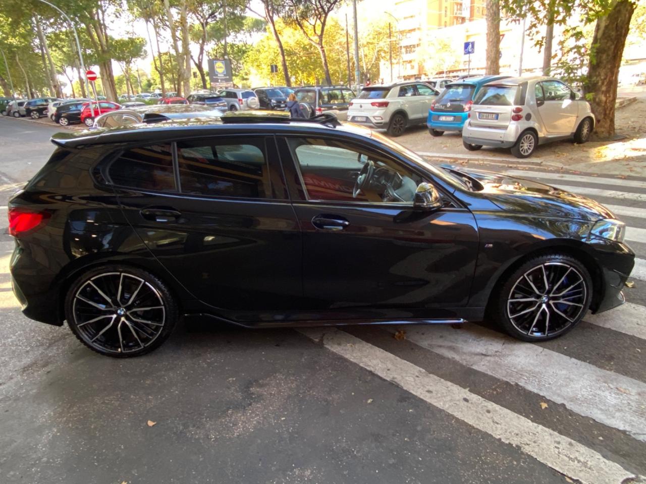 Bmw M 135i xDrive PERFORMANCE TETTO 19”H&K BLACK