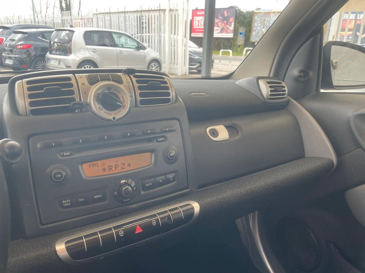 Smart ForTwo 1000 52 kW coupé passion