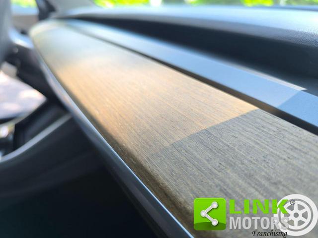 TESLA Model 3 Long Range Dual Motor FINANZIABILE