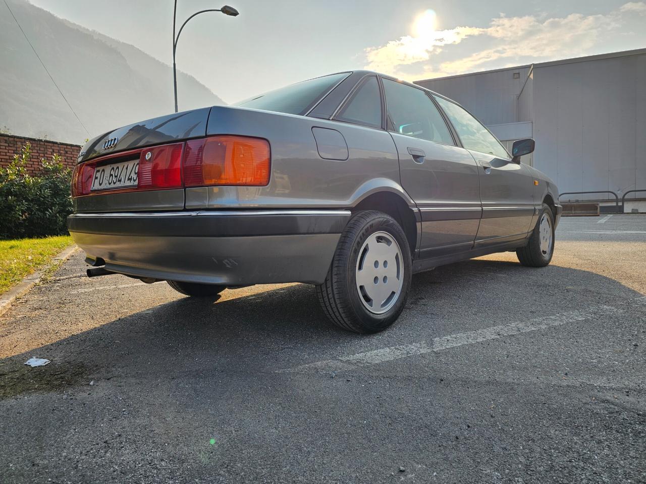 Audi 90 2.0