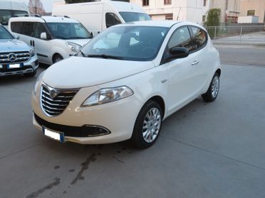 Lancia Ypsilon 1.2 69 CV 5 porte S&S Gold