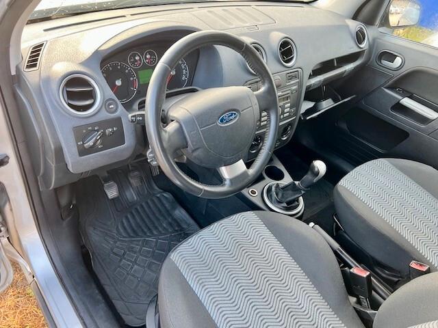 Ford Fusion 1.4 16V - 2006