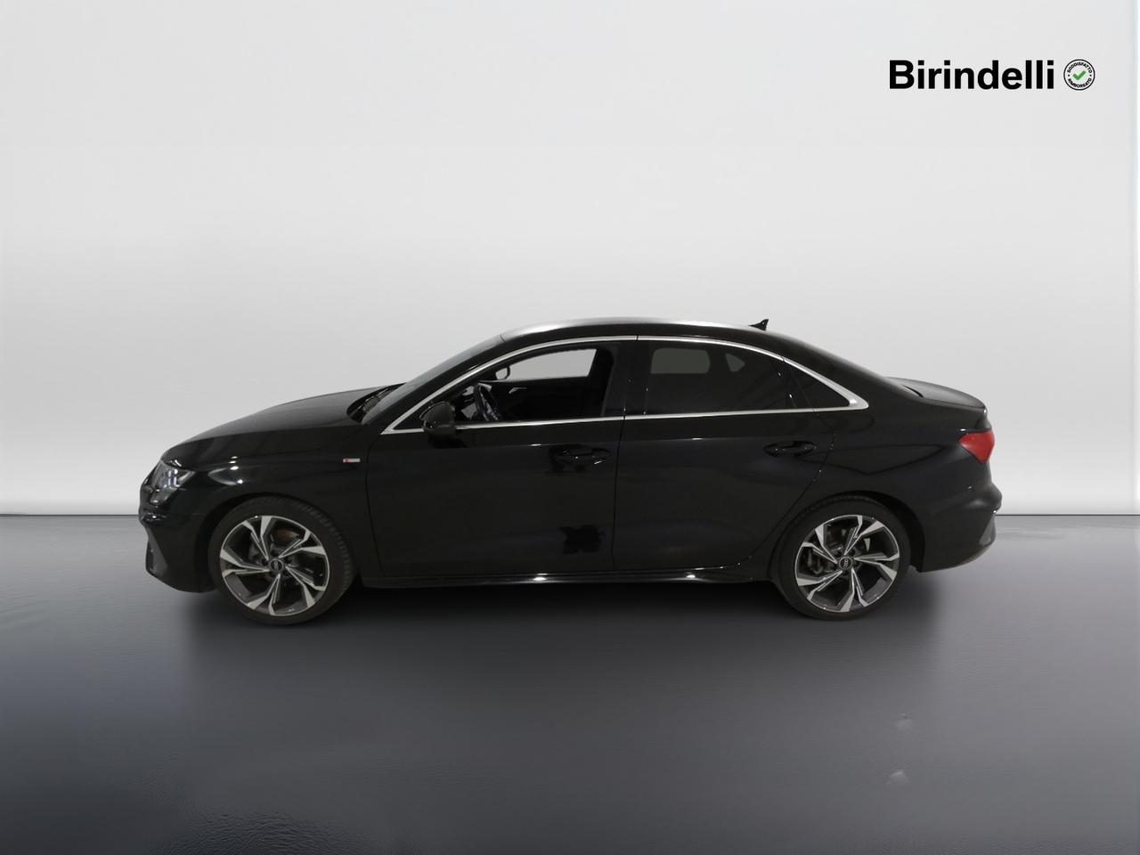 AUDI A3 4ª serie - A3 Sedan 35 TDI S tronic S line edition