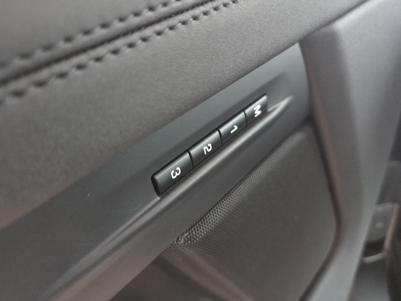 Land Rover Range Evoque 1.5 I3 PHEV 300 CV AWD Auto R-Dynamic SE