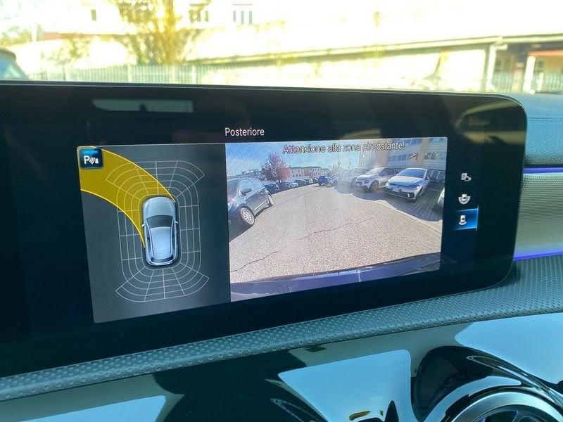 Mercedes-Benz Classe A A 180 d Premium Night edition Plus auto