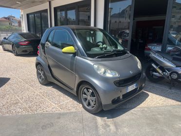 Smart ForTwo 1000 52 kW coupé limited two MHD